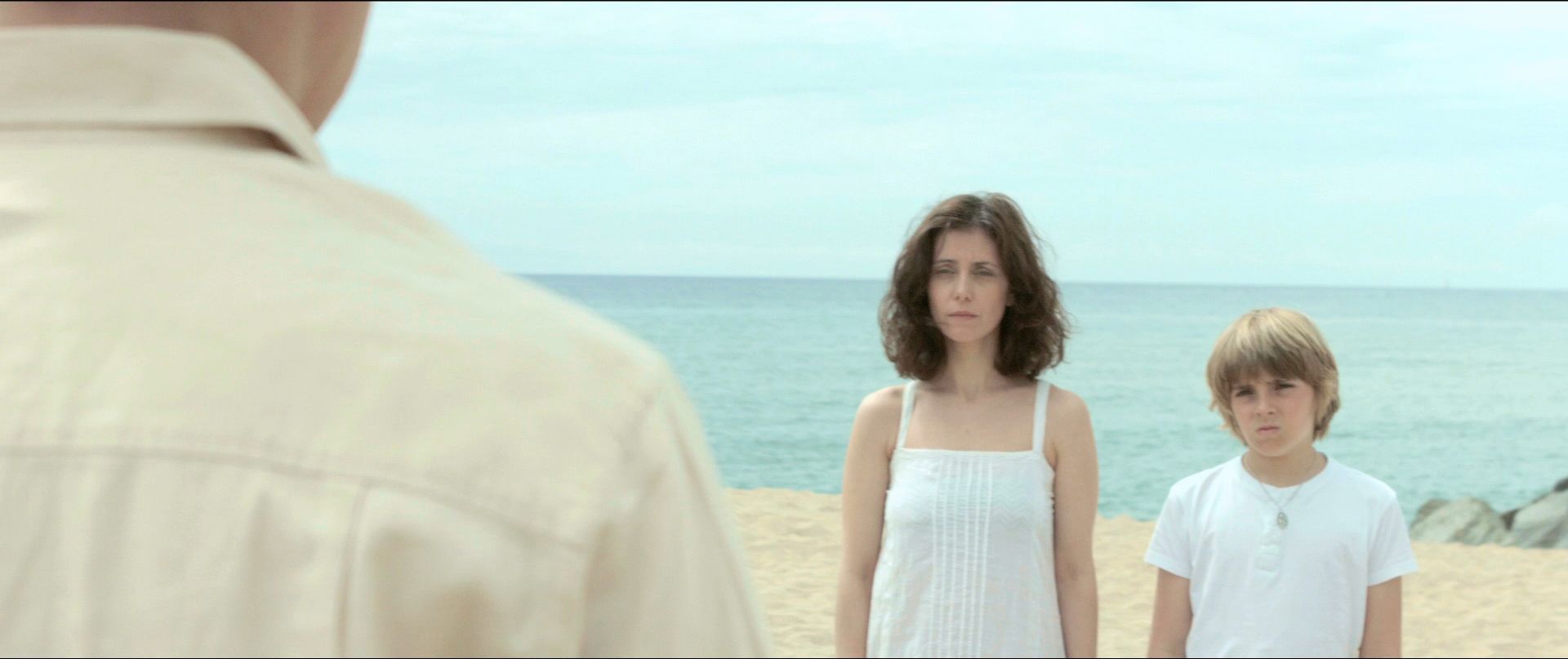 Regreso Al Mar Directed by Vanessa Batman & Cinematography by Alejandro H. Madrid 